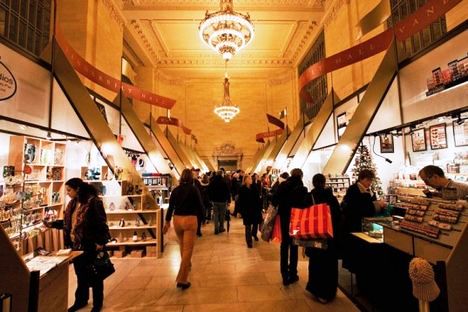 grand-central-holiday-shops-537x358
